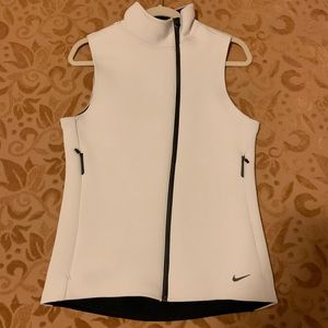 Nike vests